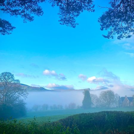Mountain View Cottage, Hot Tub , Stunning Views Llanhamlach Dış mekan fotoğraf