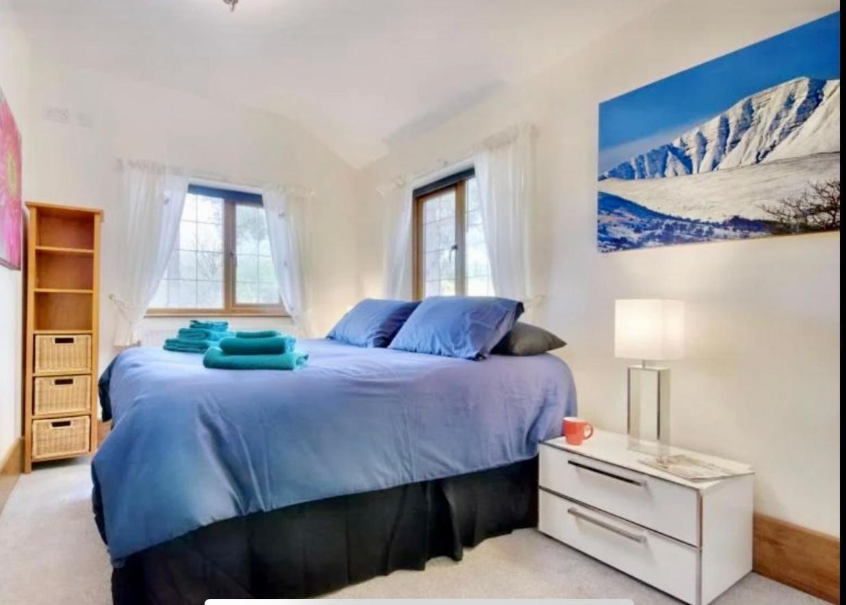Mountain View Cottage, Hot Tub , Stunning Views Llanhamlach Dış mekan fotoğraf